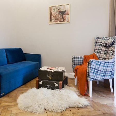 Chopin Apartment In The Center Of リヴィウ エクステリア 写真